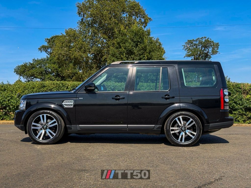 Land Rover Discovery 4 Se Tech Black #42
