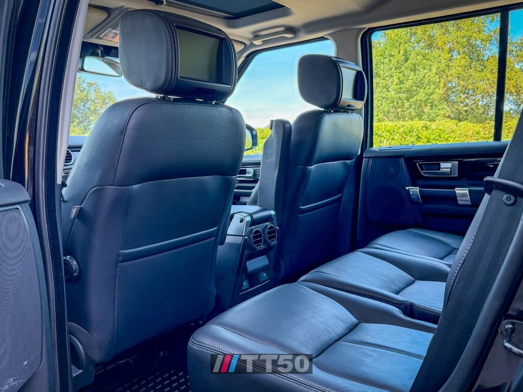 Land Rover Discovery 4 Se Tech Black #40