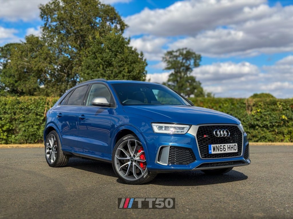 Audi RS Q3 2.5L Performance Blue