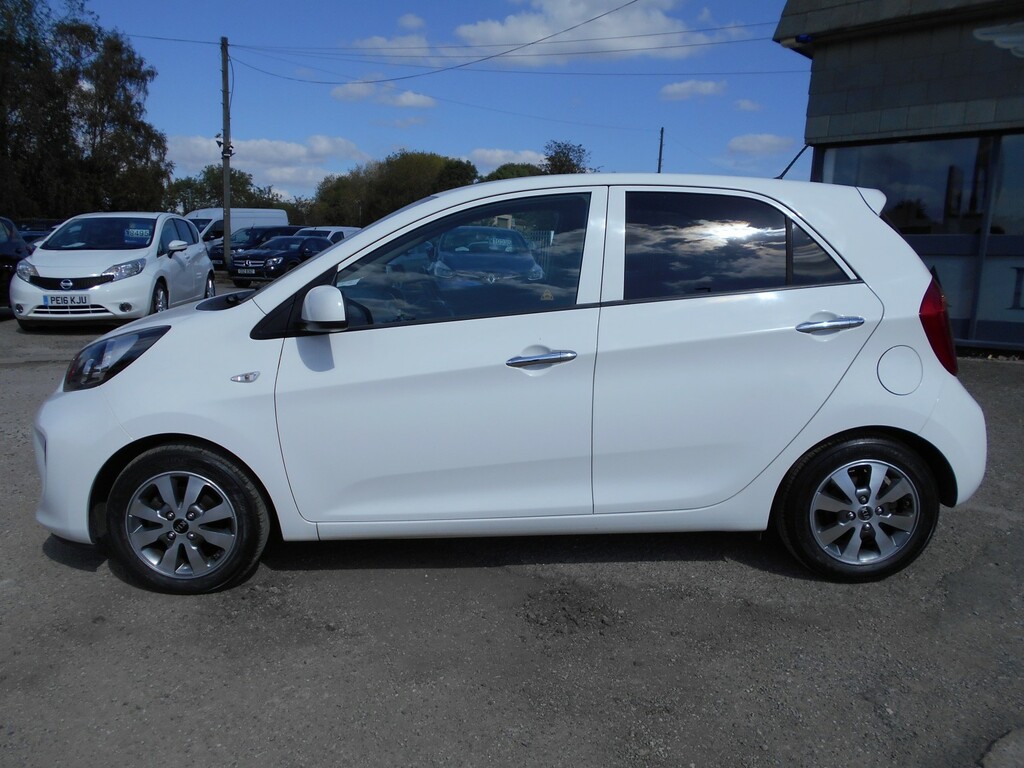 Kia Picanto Hatchback 1.3 Se 201666 White #3