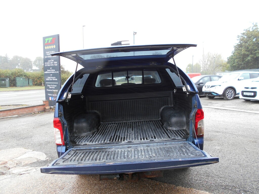 SsangYong Musso Se Black #8