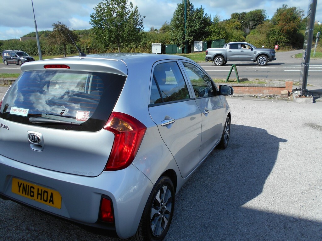 Kia Picanto 1.25 Chilli Red #9