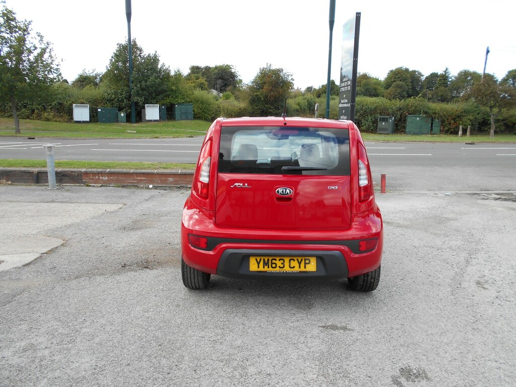 Kia Soul 1.6 Crdi 2 Red #3