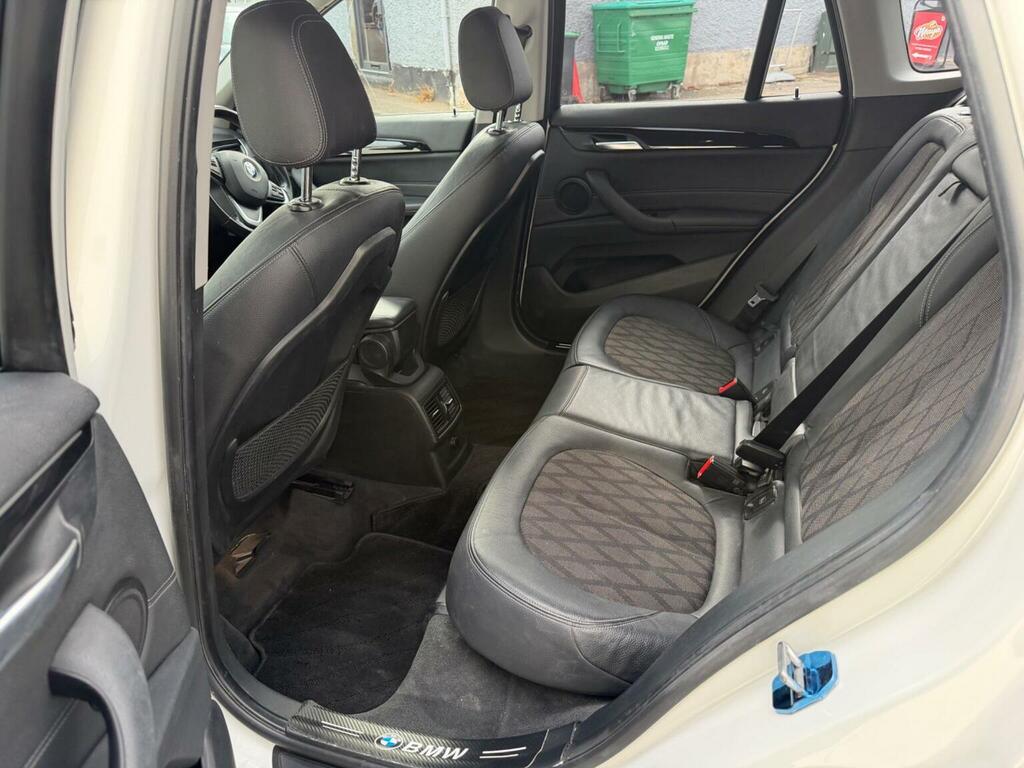 BMW X1  Blue #18