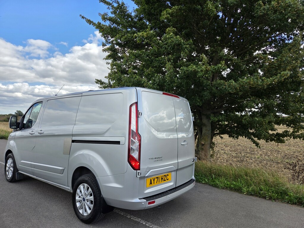 Ford Transit Custom Panel Van 2.0 Transit Custom Limited Van 280 L1 2. AY71HZC Silver #3