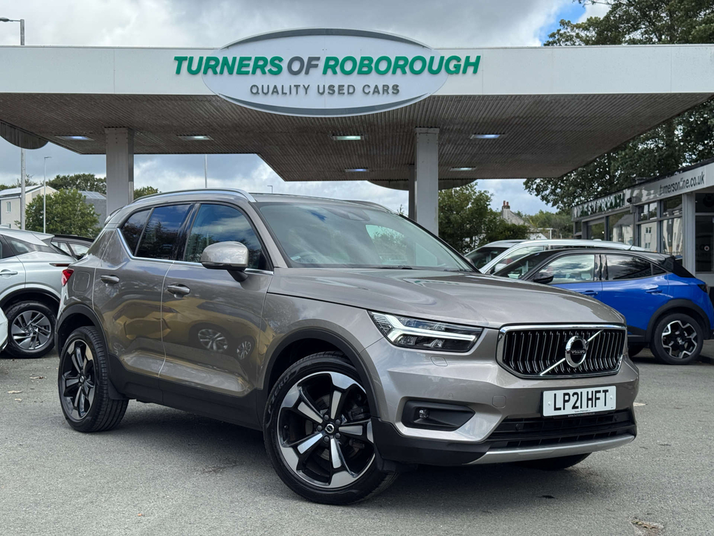 Volvo XC40 2.0L B4 Mhev Inscription Pro Grey