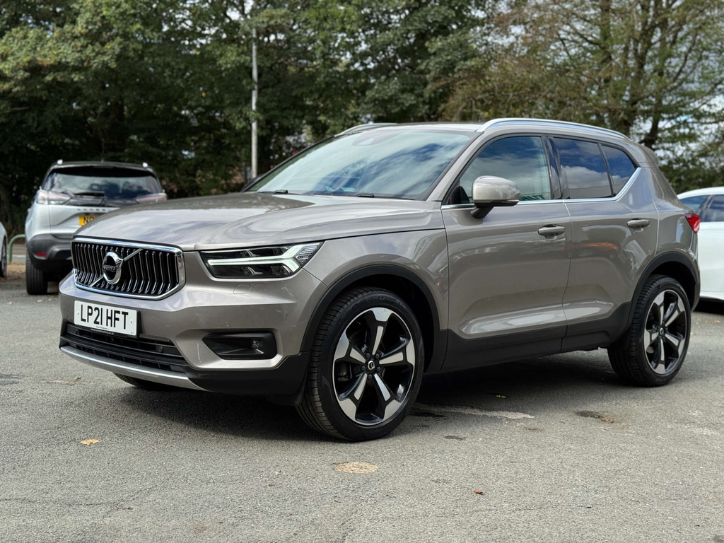 Volvo XC40 2.0L B4 Mhev Inscription Pro Grey #3