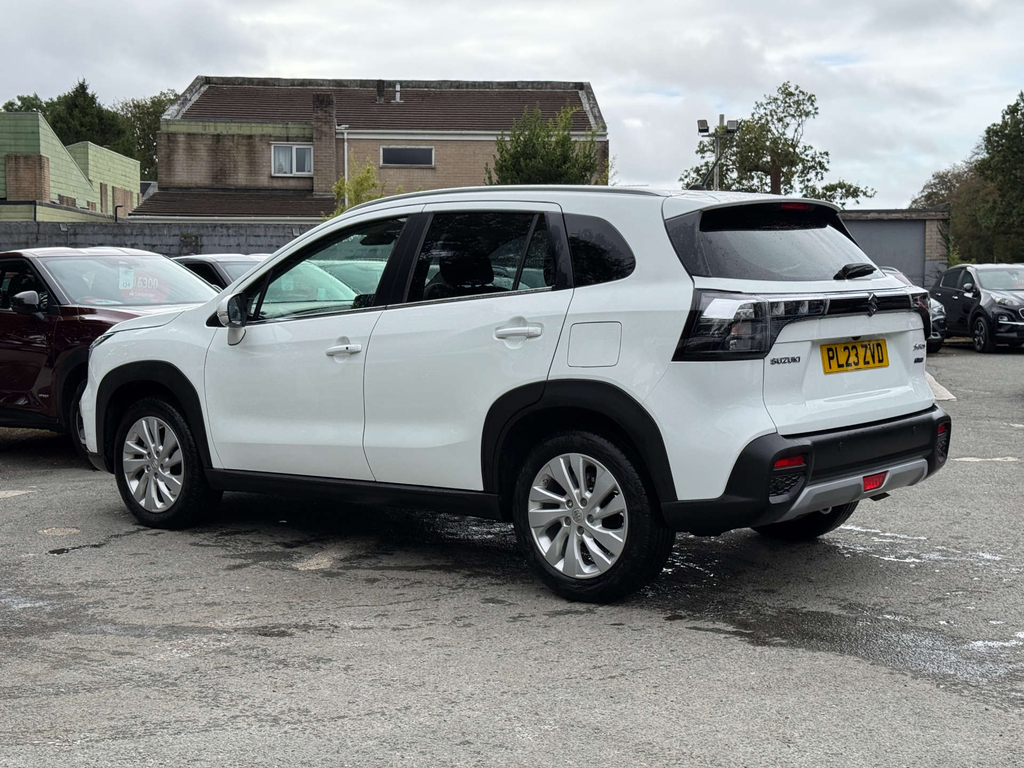 Suzuki S Cross 1.5L Hybrid Motion Ags #4