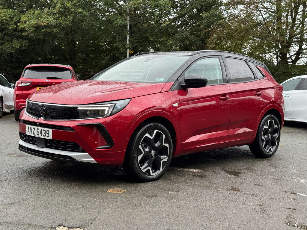Vauxhall Grandland 1.2L Turbo Ultimate Red #3