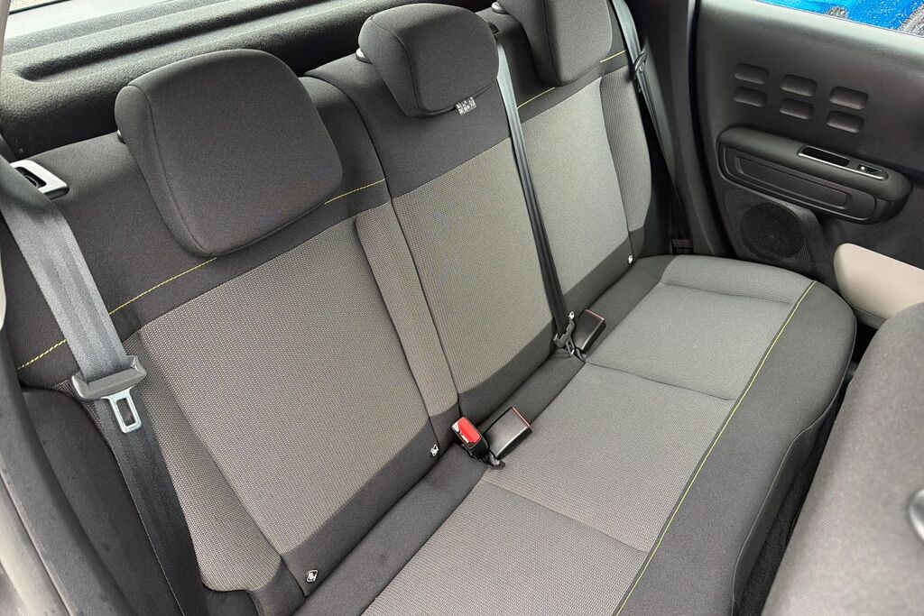 Citroen C3 Citroen C3 1.2 Puretech Shine Hatchback Pet... YT71PMU #5