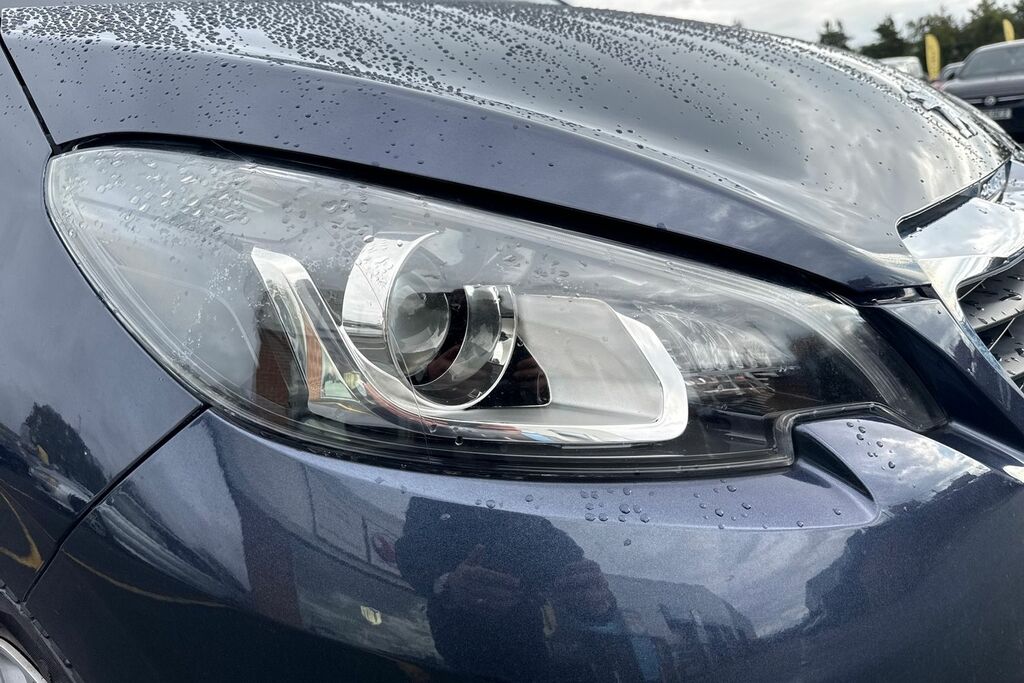 Peugeot 108 Active Black #40
