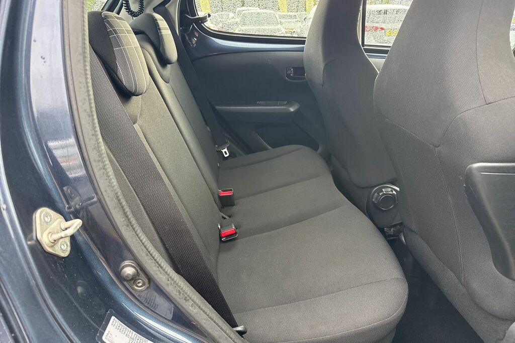 Peugeot 108 Active Black #36