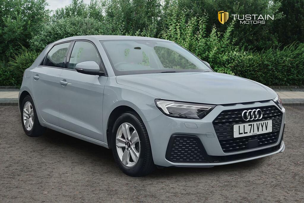 Audi A1 Petrol White #1