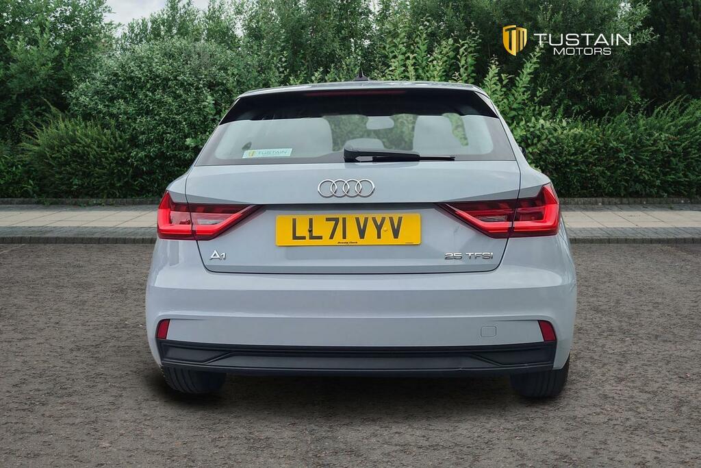 Audi A1 Petrol White #11
