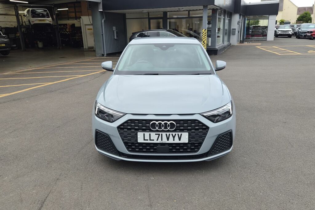 Audi A1 Petrol White #34