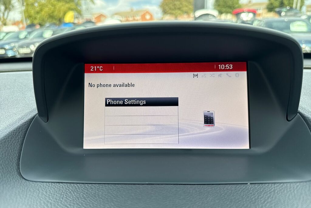 Vauxhall Mokka Hatchback Black #25