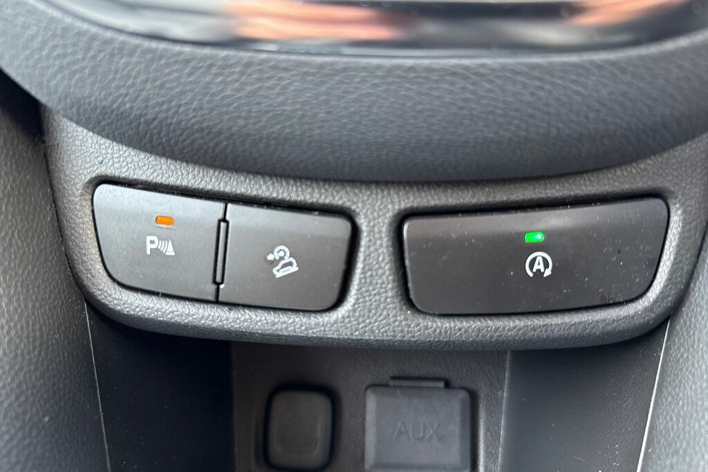 Vauxhall Mokka Hatchback Black #31