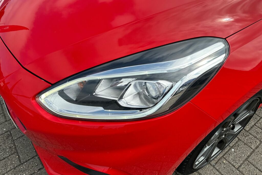 Ford Fiesta Hatchback Silver #36