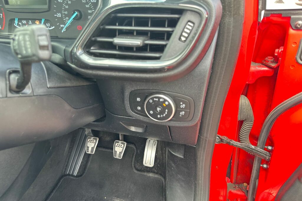 Ford Fiesta Hatchback Silver #39