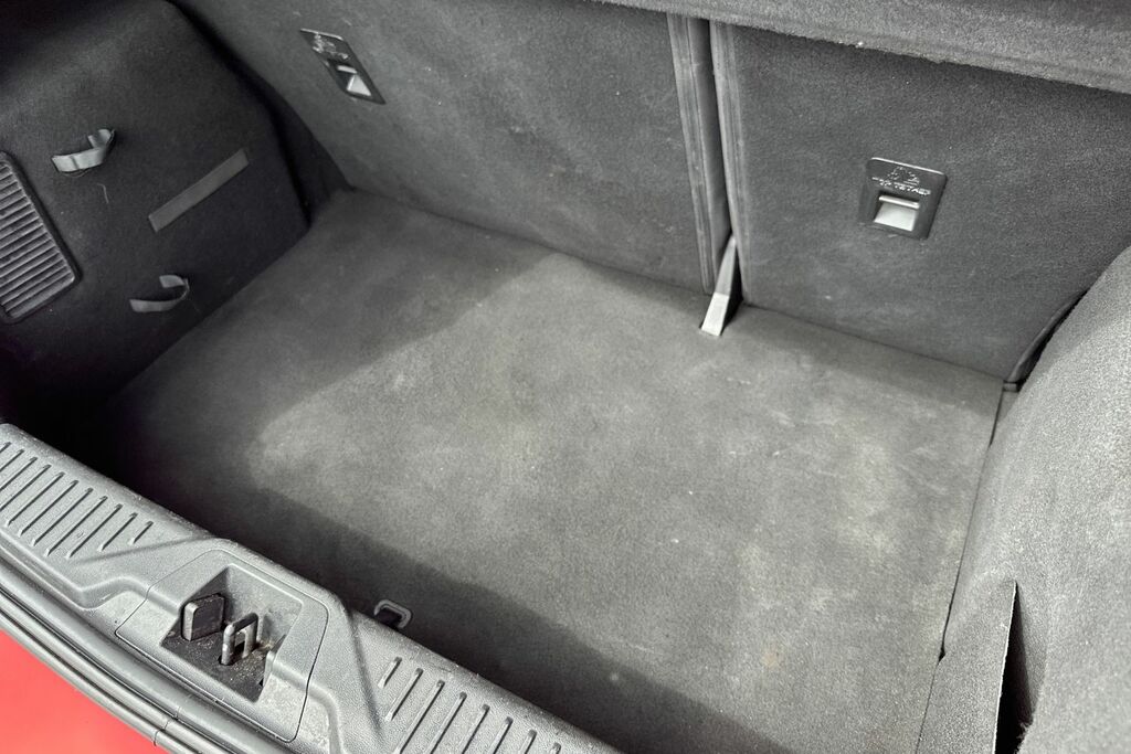 Ford Fiesta Hatchback Silver #40
