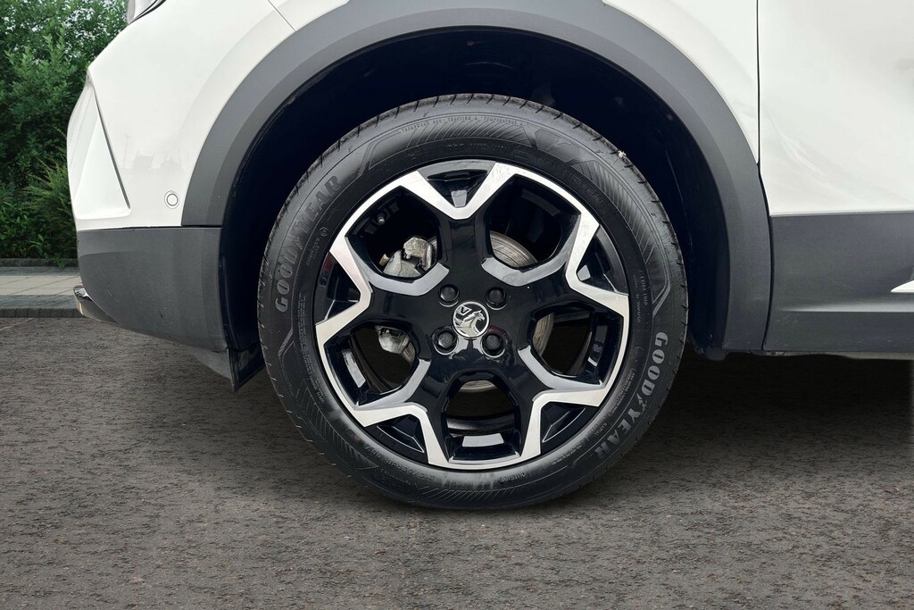 Vauxhall Mokka Vauxhall Mokka 1.2 Turbo Ultimate Suv Petro... White #3