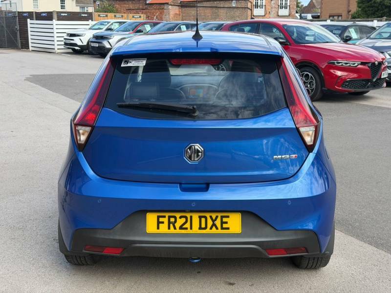 MG MG3 Exclusive White #8