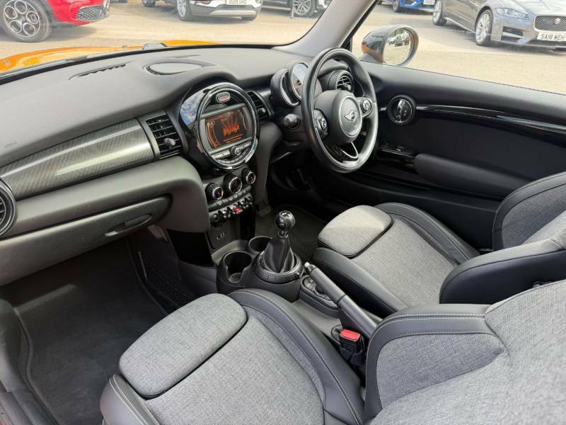 Mini Hatch 1.5 Cooper Orange #5
