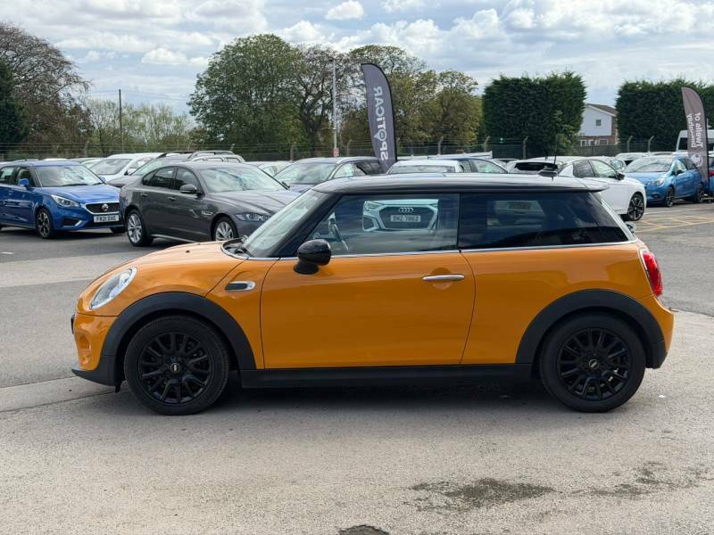 Mini Hatch 1.5 Cooper D Hatchback Euro 6 S Green #9