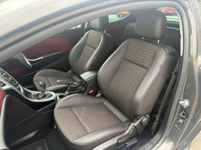 Vauxhall Astra GTC 1.4T 16V 140 Sri - 2013 13 Grey #4
