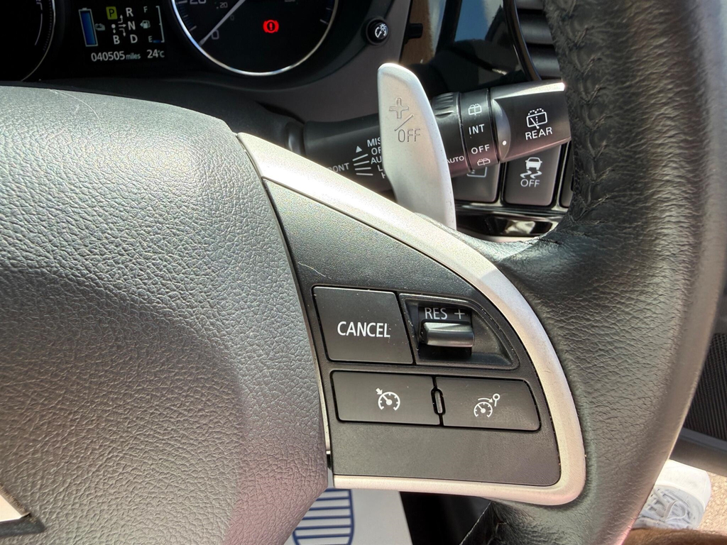 Mitsubishi Outlander Phev Gx 4Hs White #28