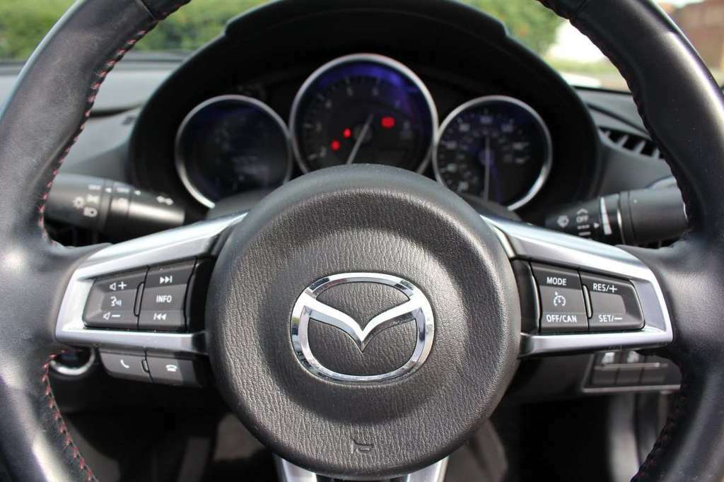 Mazda MX-5 Convertible 2.0I Sport Tech Roadster Euro 5 2 White #23
