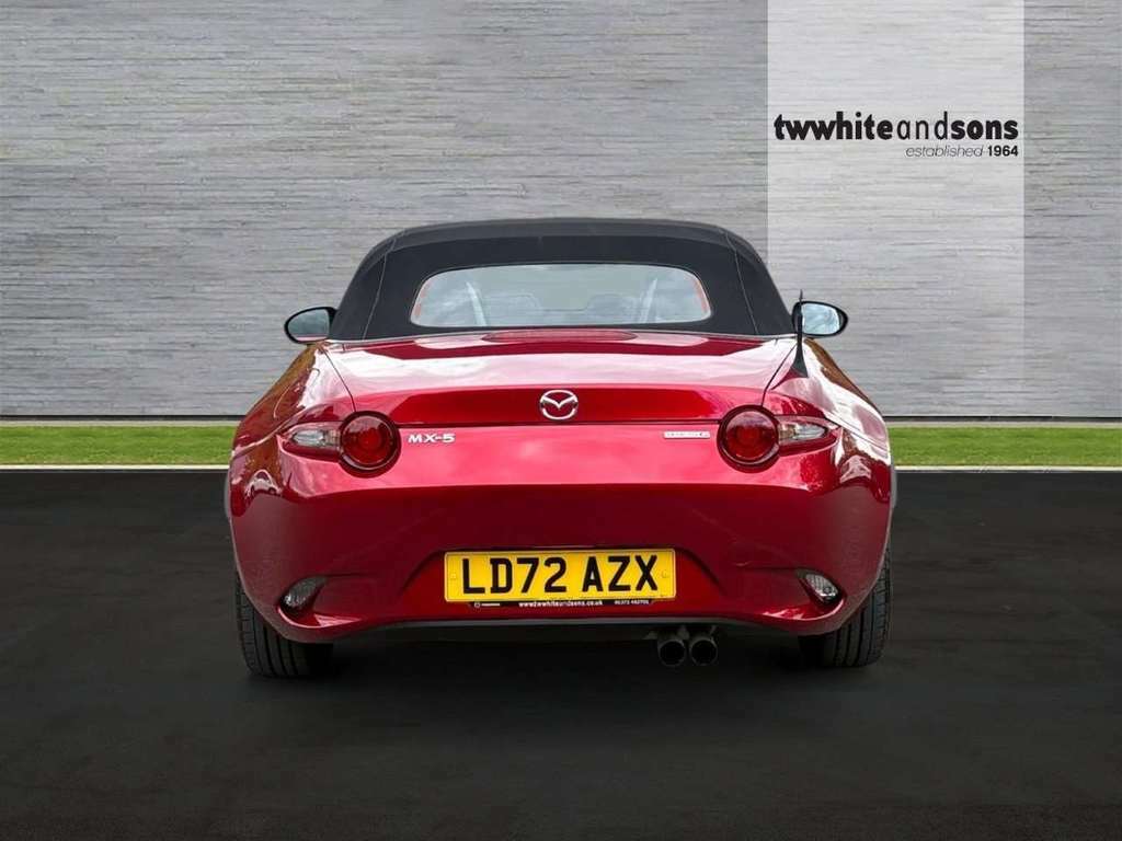 Mazda MX-5 Se-l Red #6