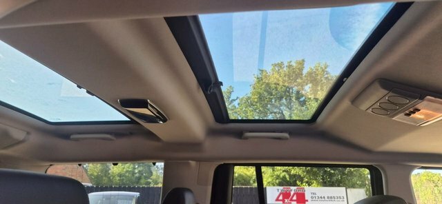 Land Rover Discovery 4 Graphite Blue #14