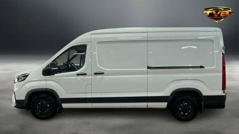 Maxus Deliver 9 9 Lux White #7