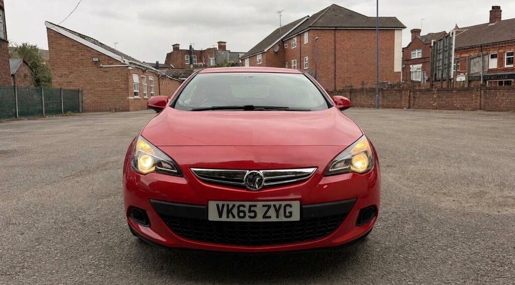 Vauxhall Astra GTC 1.4T 16V Sport Euro 5 Ss Red #3