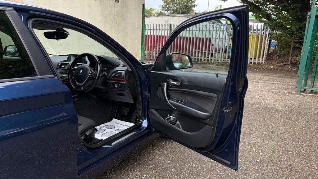 BMW 1 Series Hatchback Grey #46