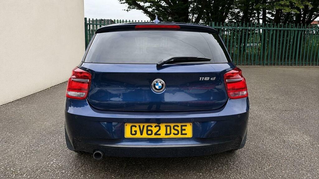 BMW 1 Series Hatchback Grey #8