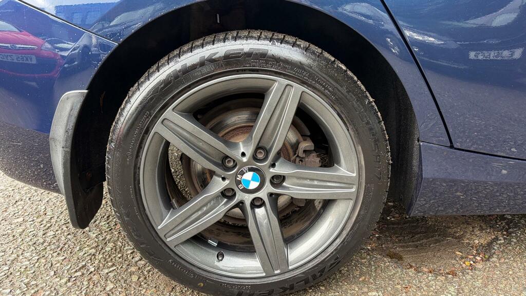 BMW 1 Series Hatchback Grey #37