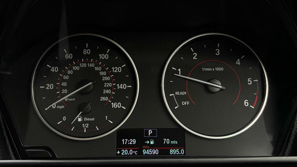 BMW 1 Series Hatchback Grey #17