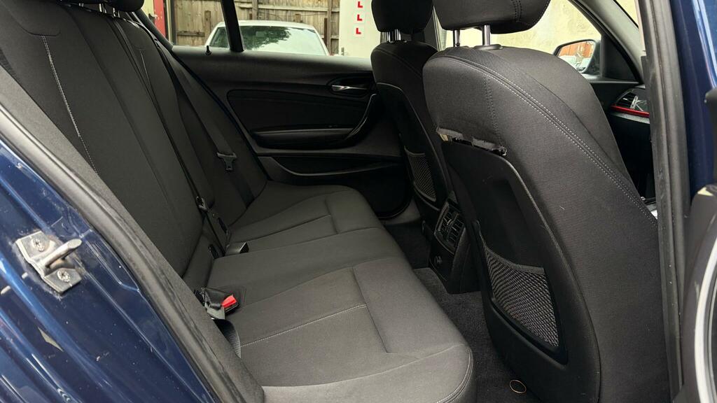 BMW 1 Series Hatchback Grey #31