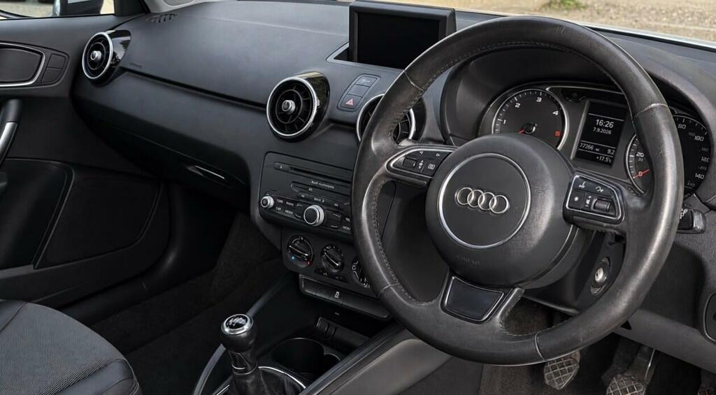 Audi A1 Sport White #2