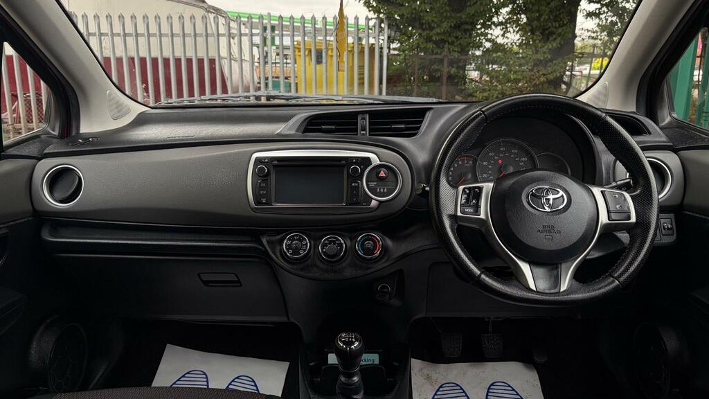 Toyota Yaris Sr Red #2
