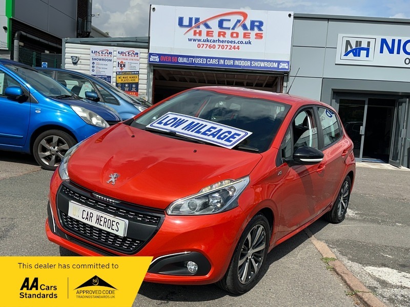 Peugeot 208 20 Tax Puretech Xs Orange