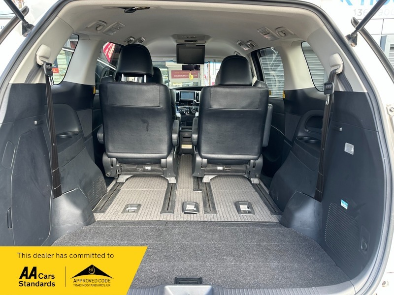 Toyota Estima Hatchback Black #22