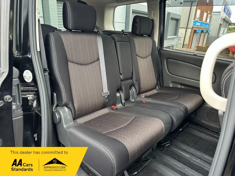 Nissan Serena Automatic 5dr White #12