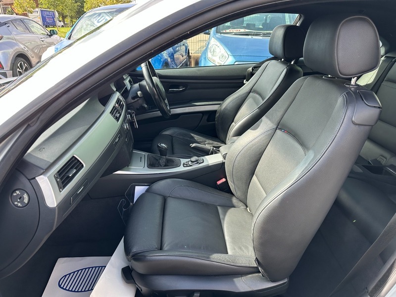 BMW 3 Series Top Spec 320D M Blue #6