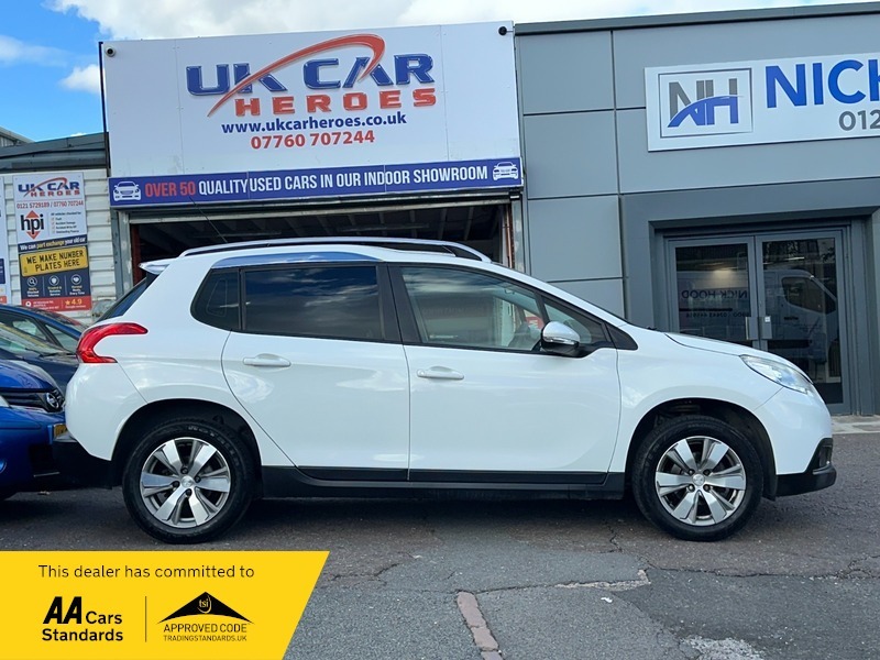 Peugeot 2008 35 Tax Active 1.2 White #5
