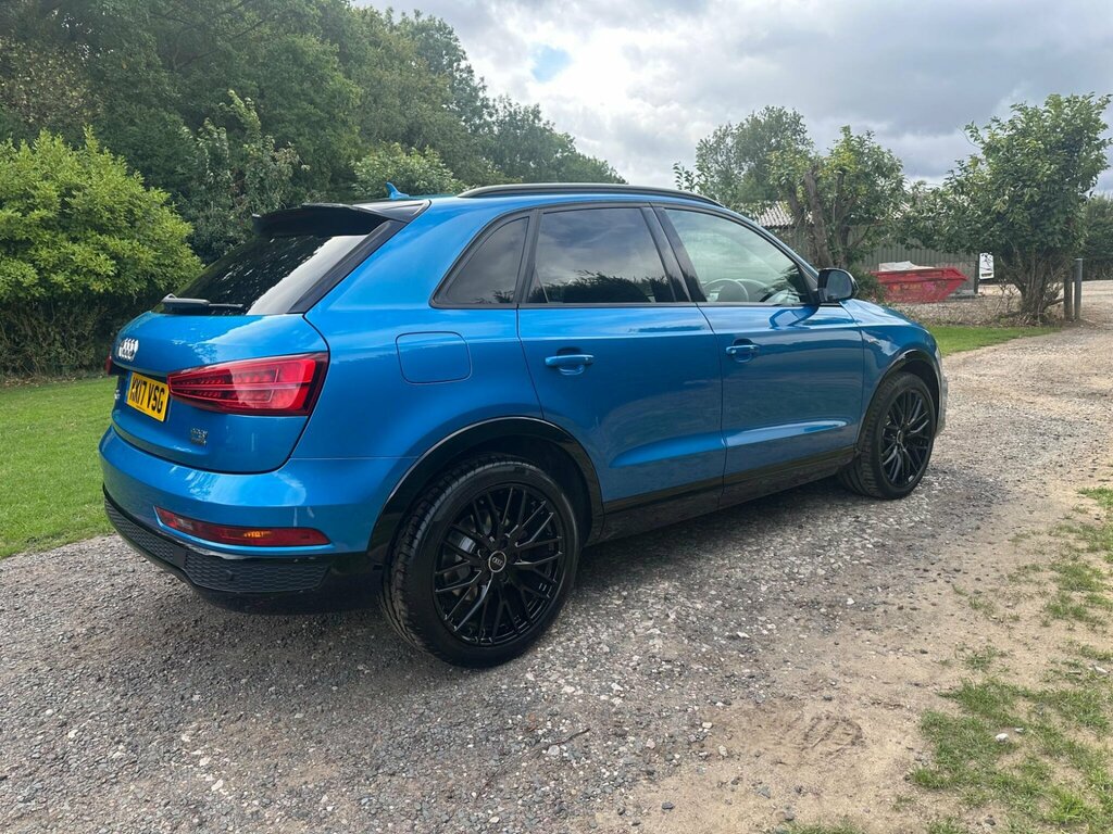 Audi Q3 2.0 Tfsi Black Edition S Tronic Quattro Euro 6 S Blue #2