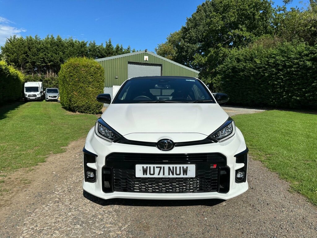 Toyota Yaris 1.6T Gr Circuit Awd Euro 6 White #6
