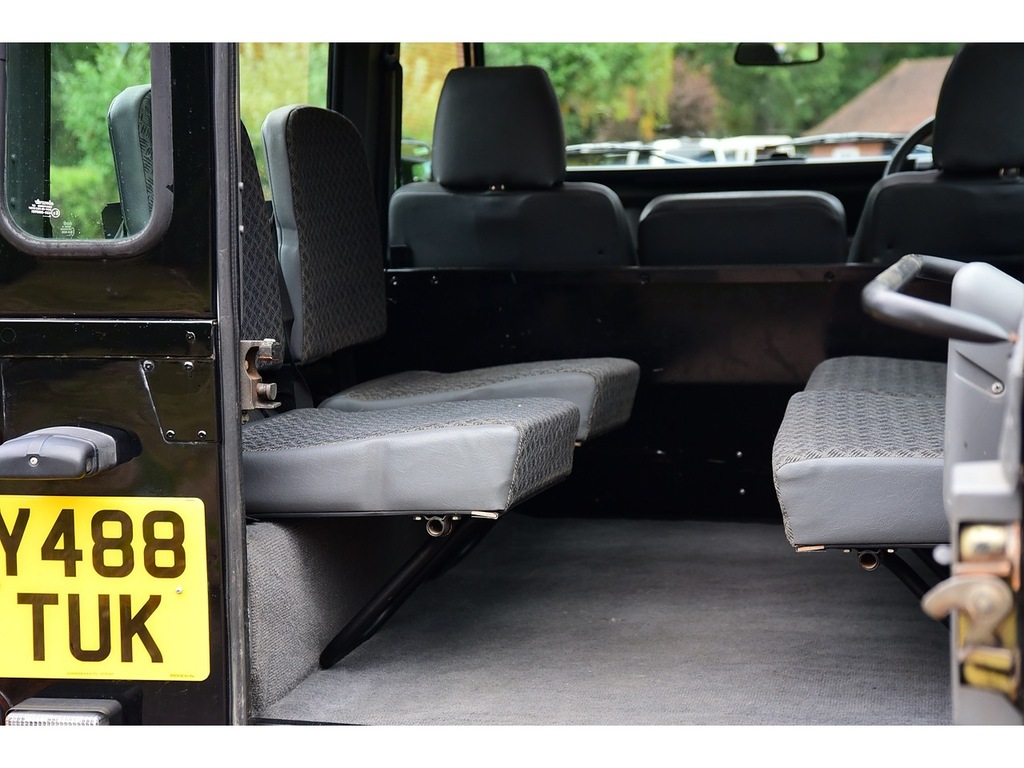 Land Rover Defender 90  Black #25